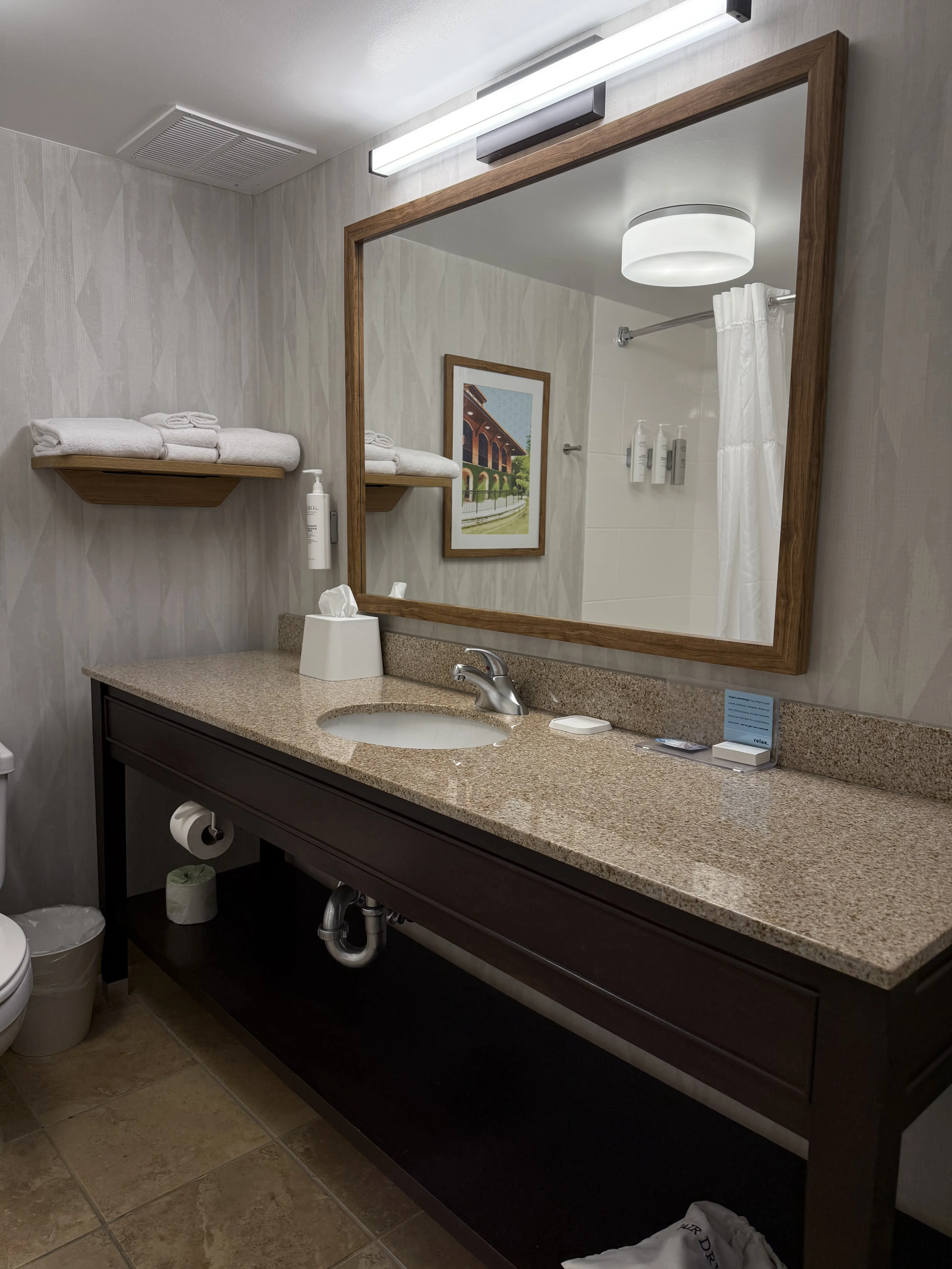 Hampton Inn Fayetteville Fort Bragg, NC - Image 4