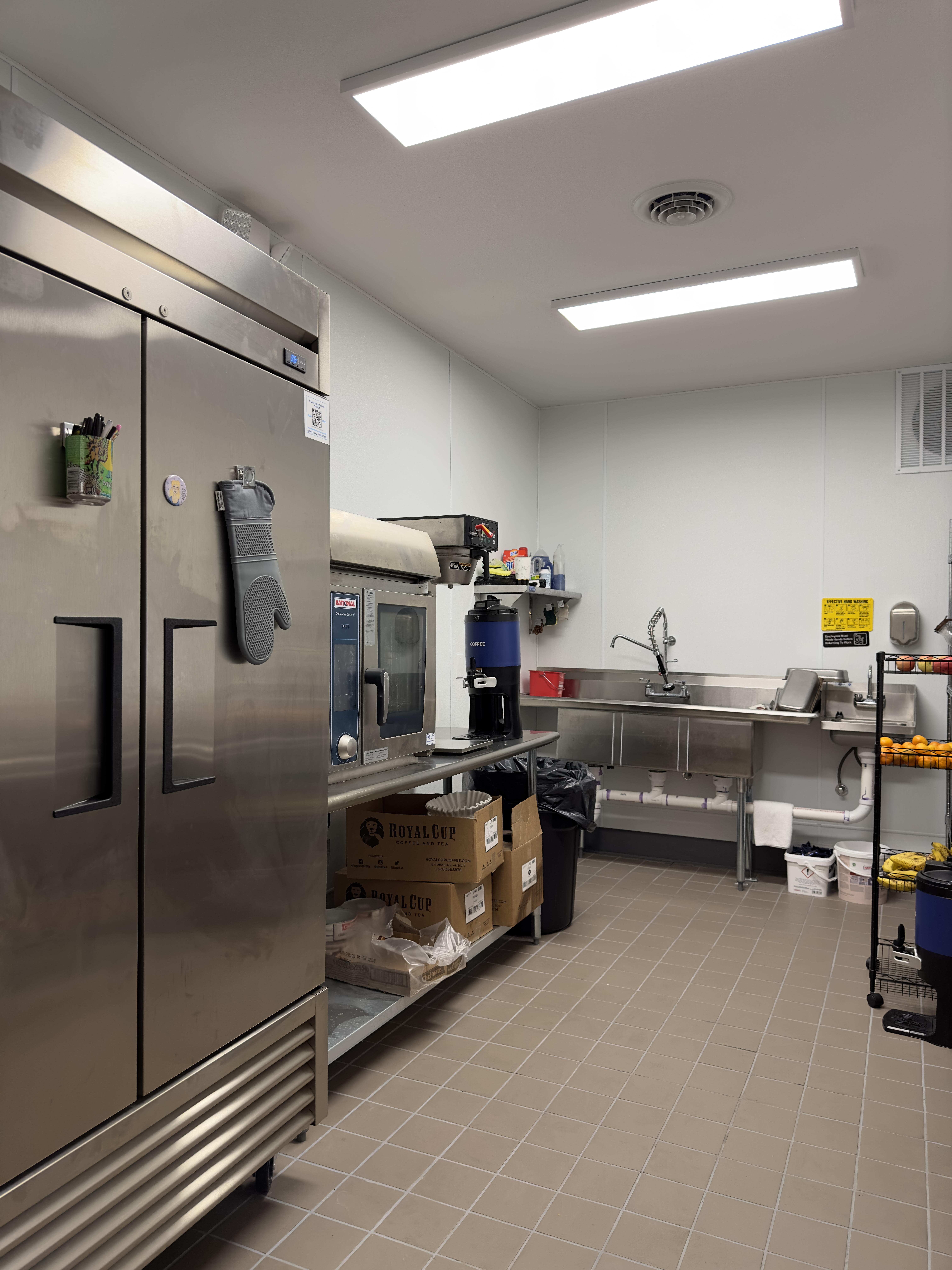 Holiday Inn Express, Tuscola, IL - Image 11