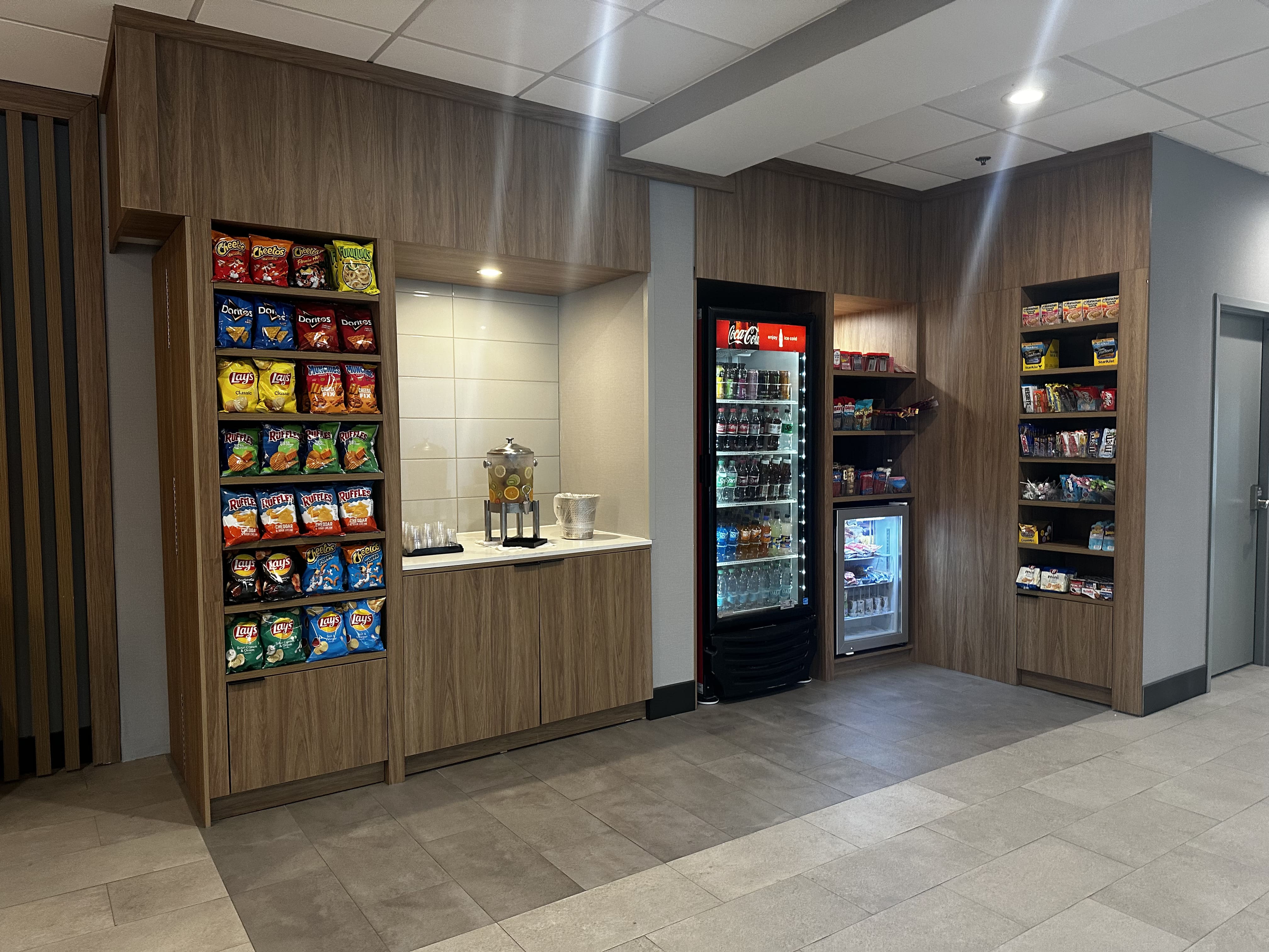 Holiday inn Nashville, TN - Image 3