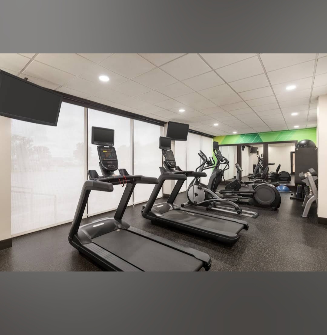 Holiday inn Nashville, TN - Image 14